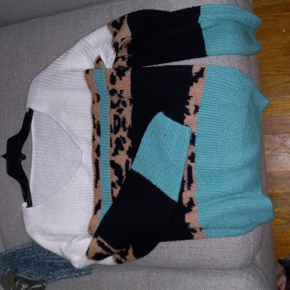 Unbranded high-end Boutique sweater - Picture 1 of 1